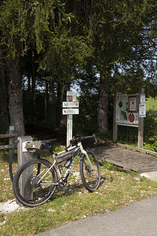 gravel doubs itinéraire circuit vélo tourbières frasne